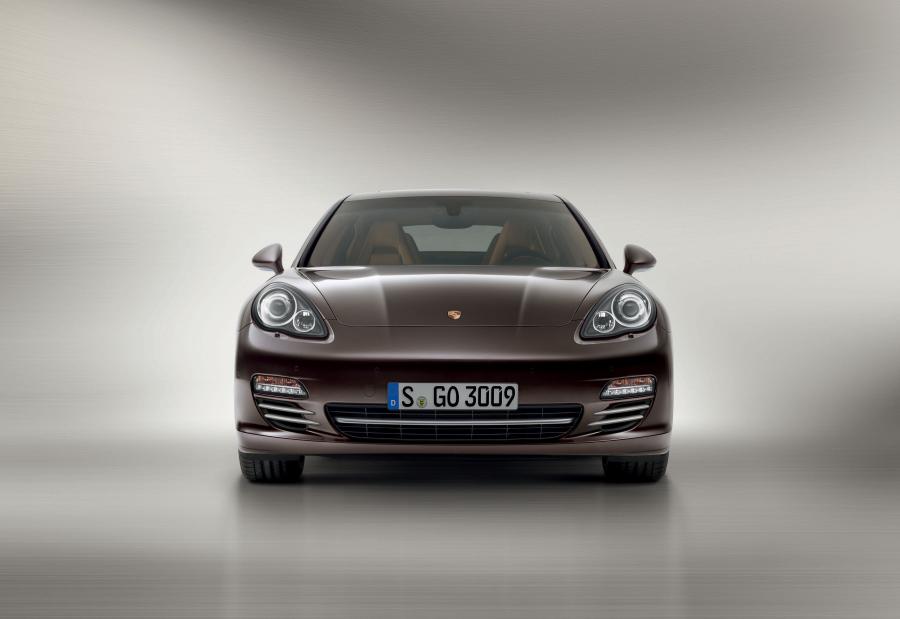  Porsche Panamera Platinum Edition 2012 года  (фото 4 из 27)